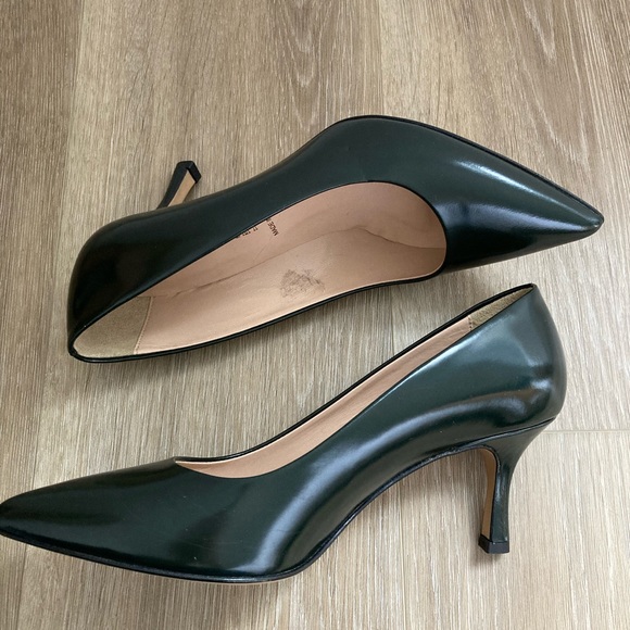 Green heels - Picture 3 of 5